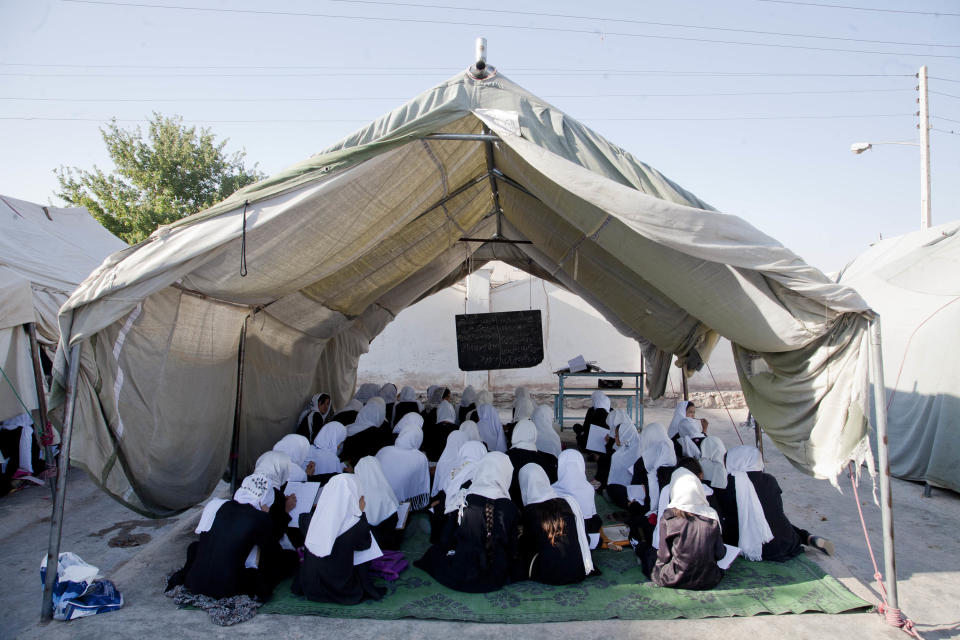 Eindrücke eines Schulbauprojekts im afghanischen Herat. (Foto: Visions for Children)