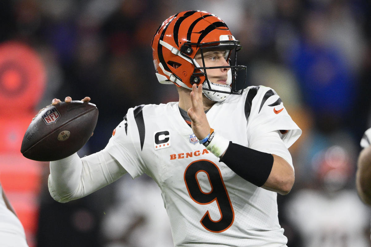 Bengals QB Joe Burrow was ruled out of the Ravens game after grabbing his wrist in pain