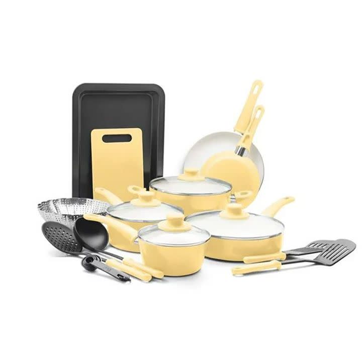 GreenLife 18-Piece Soft Grip Toxin-Free Healthy Ceramic Non-Stick Cookware Set in Yellow, Dishwasher Safe