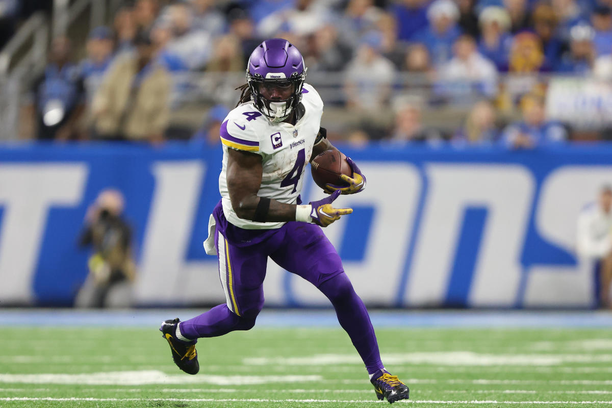 NFL DFS Picks: Yahoo Plays and Strategy for Week 4 Sunday Baller