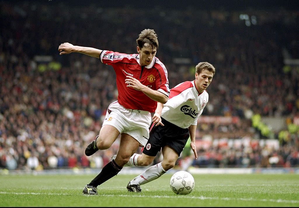 Gary Neville is closed down by Michael Owen during the 1999 FA Cup tie (Getty)