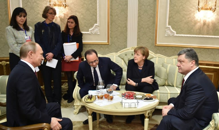 Russian President Vladimir Putin (left) and his Ukrainian counterpart Petro Poroshenko (right) agreed a peace deal during talks in the Belarus capital Minsk in February 2015