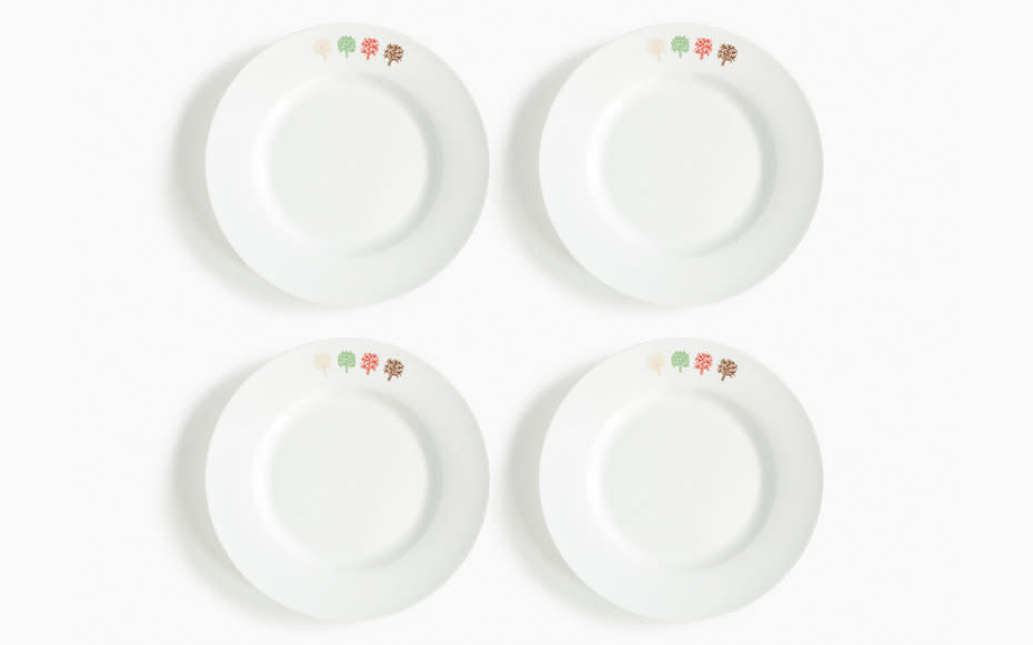 <p>A set of <a rel="nofollow noopener" href="https://www.wright20.com/auctions/2016/07/the-four-seasons/311" target="_blank" data-ylk="slk:12 porcelain plates;elm:context_link;itc:0;sec:content-canvas" class="link ">12 porcelain plates</a> is expected to sell for between $200 and $300.</p>