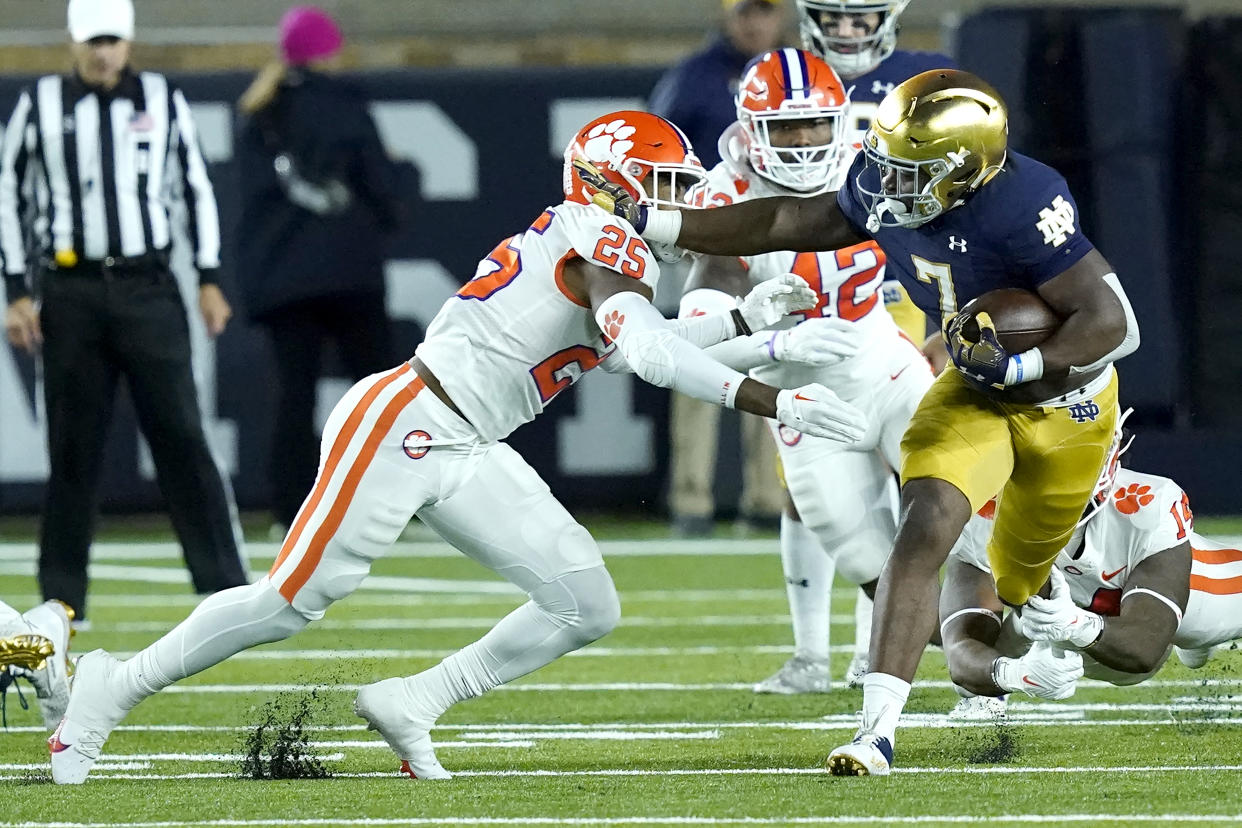 Notre Dame running back Audric Estime (7) and the Irish offense ran all over the once-vaunted Clemson defensive front on Saturday night. (AP Photo/Charles Rex Arbogast)