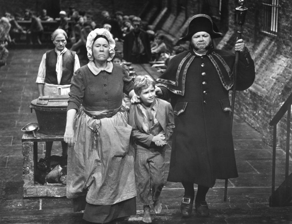 <p>In Großbritannien ist der Film ein unsterblicher Hit. Inszeniert wurde die Musicalversion von Charles Dickens’ ‘Oliver Twist’ von Carol Reed, der zuvor bereit mit ‘Der dritte Mann’ einen unverwüstlichen Klassiker geschaffen hatte. (Foto: ddp images) </p>