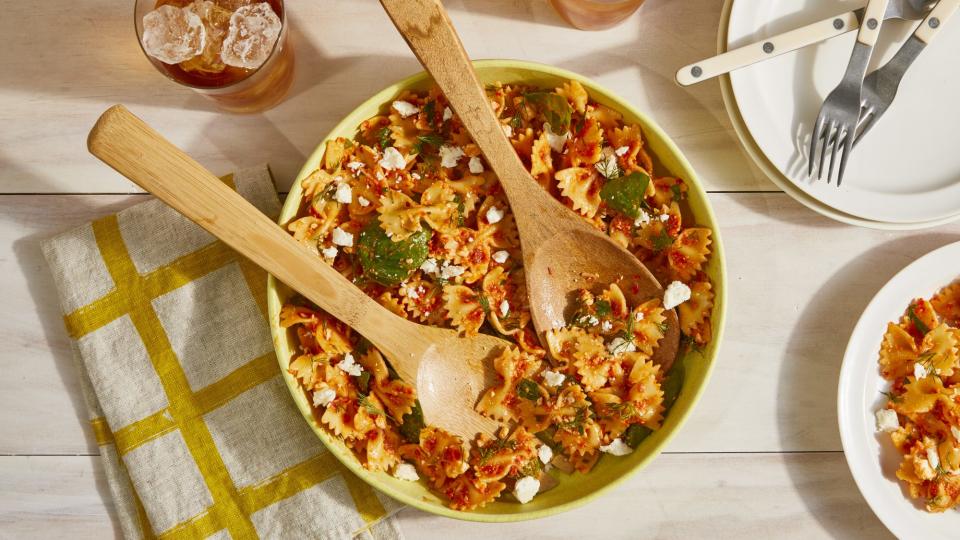 Sun-Dried Tomato Pasta Salad