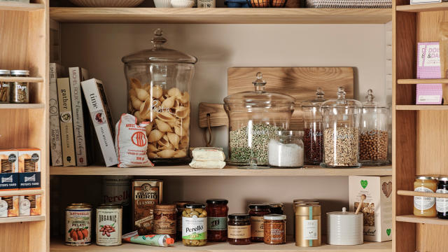 Beautifully Organized Pantries - Pantry Design Ideas