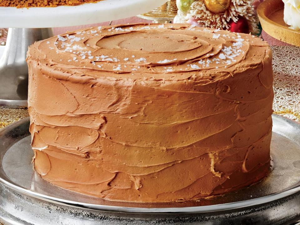 Sea Salt-Caramel Cake