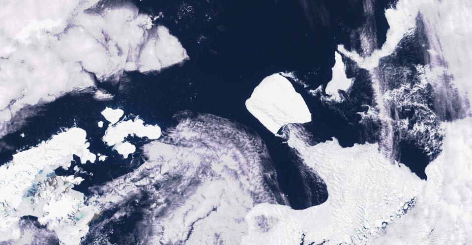 Massive iceberg is 'on the move' near Antarctica after sitting still ...
