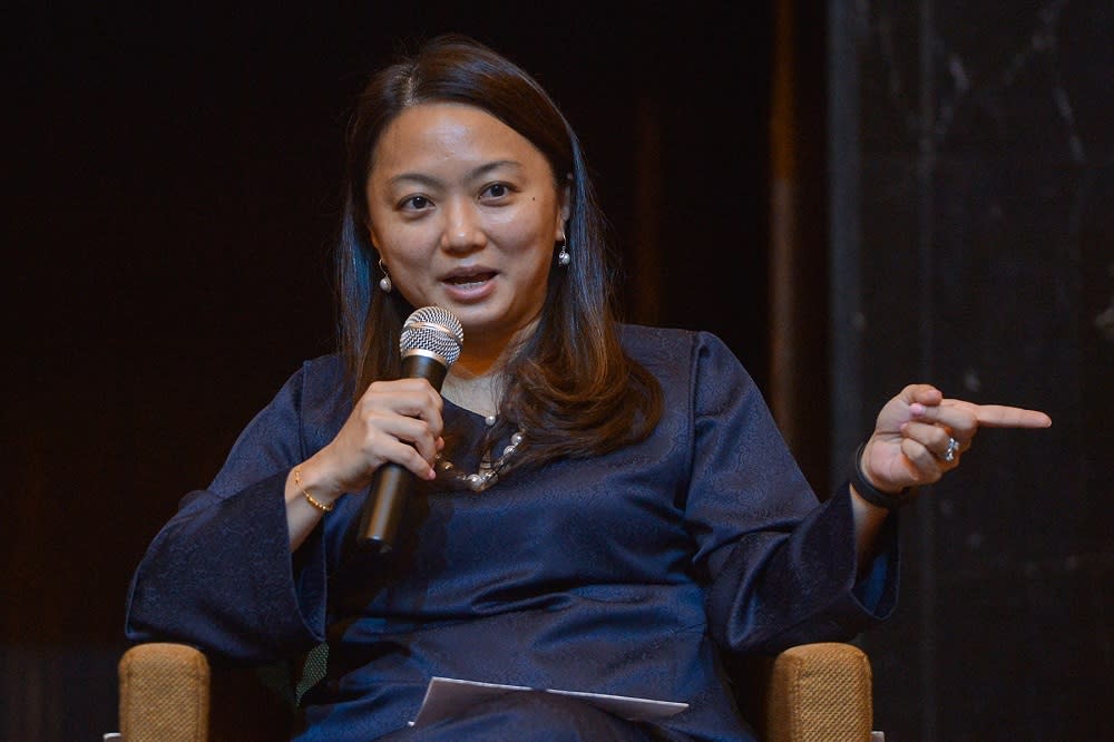 Segambut MP Hannah Yeoh speaks during the launch of the Centre to Combat Corruption &amp; Cronyism’s report on political financing in Petaling Jaya April 12, 2021. — Picture by Miera Zulyana