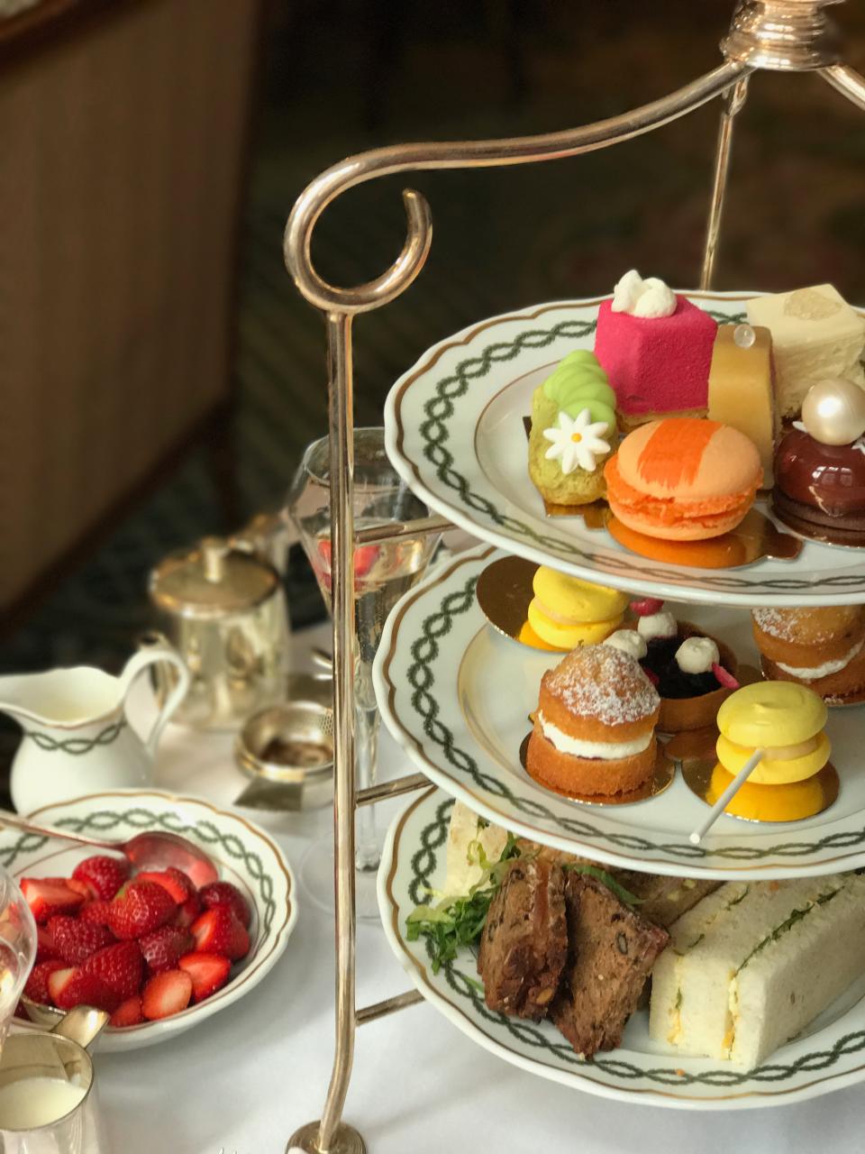 The Milestone offers one of London's poshest afternoon teas. Photo: Yahoo Lifestyle 