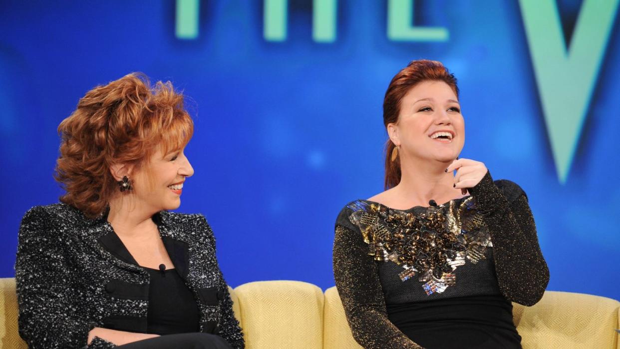 abc's the view season thirteen kelly clarkson joy behar