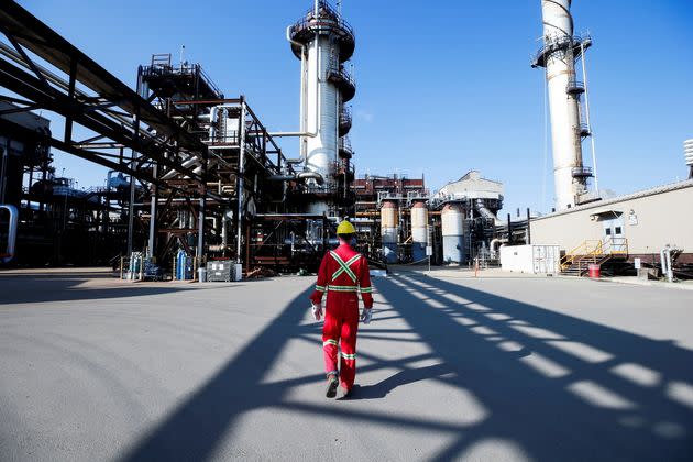 A Shell employee walks through the company's new Quest carbon capture and storage (CCS) facility in Fort Saskatchewan, Alberta, Canada, last October. (Photo: Todd Korol via Reuters)