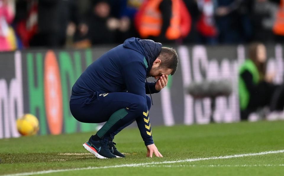 Nathan Jones looks dejected as Southampton face Wolves (Getty Images)