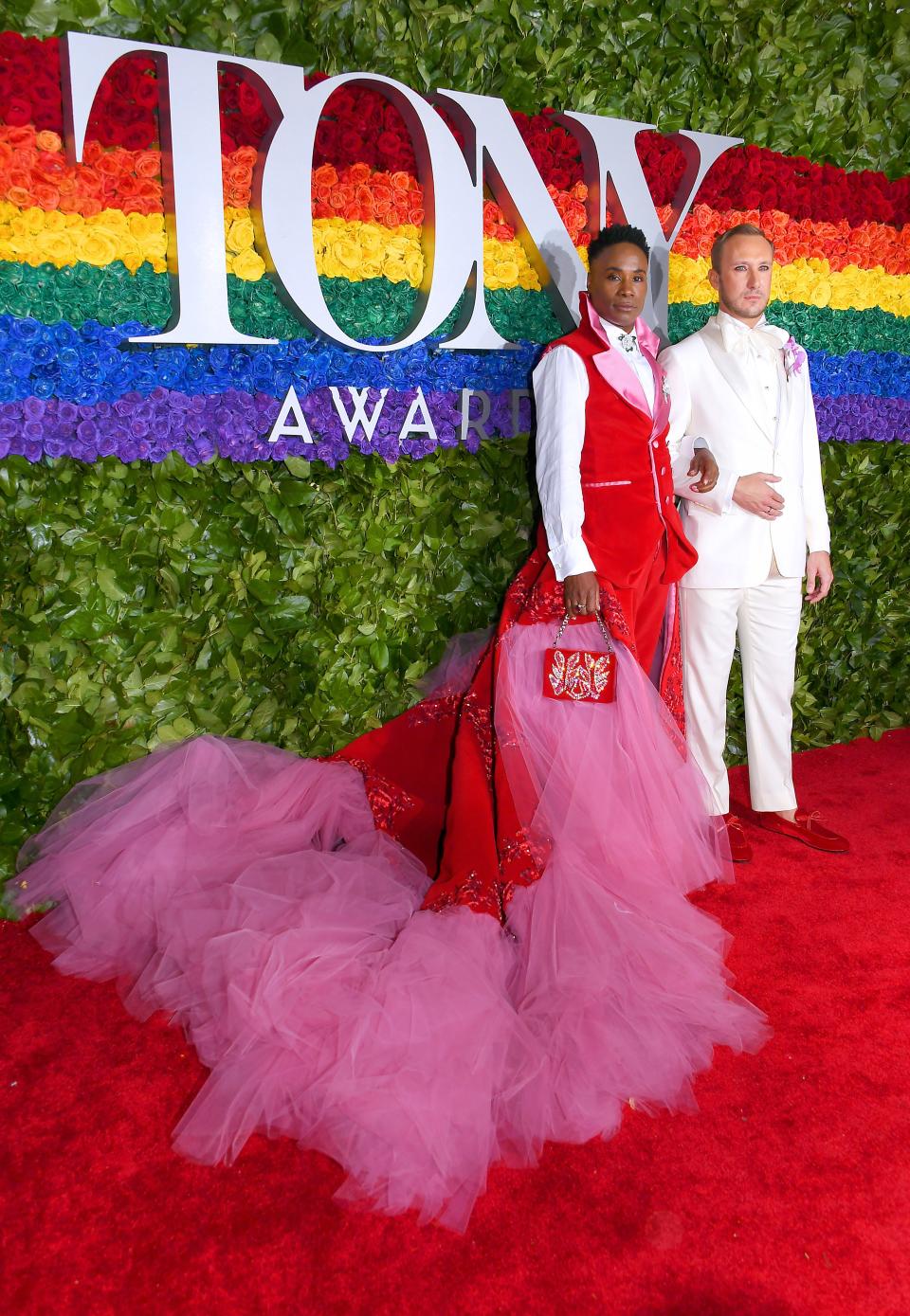 <h1 class="title">Billy Porter in Celestino Couture and Adam Smith</h1> <cite class="credit">Photo: Getty Images</cite>