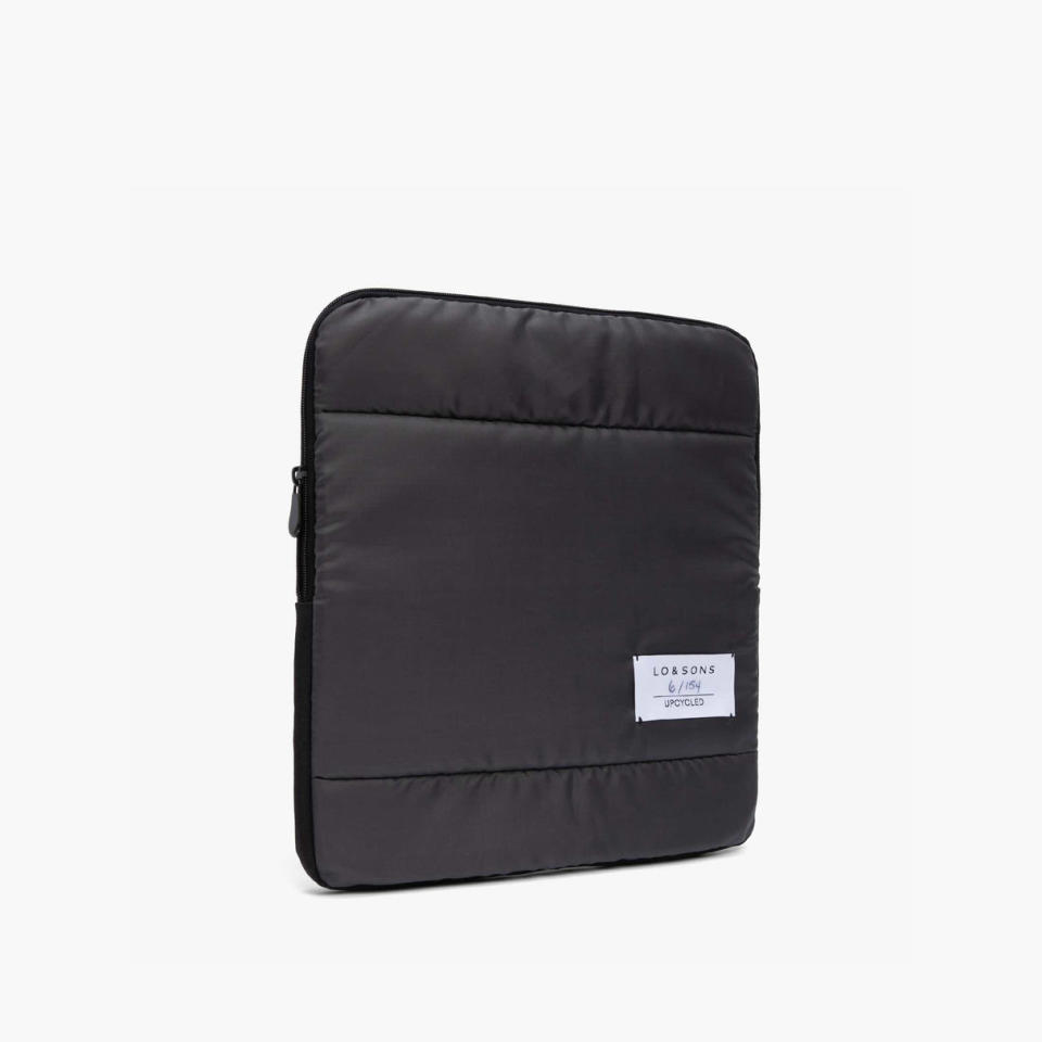 <p><a href="https://go.redirectingat.com?id=74968X1596630&url=https%3A%2F%2Fwww.loandsons.com%2Fproducts%2Fupcycled-laptop-sleeve-poly-grey&sref=https%3A%2F%2Fwww.housebeautiful.com%2Fshopping%2Fhome-gadgets%2Fg1978%2Ftech-gifts%2F" rel="nofollow noopener" target="_blank" data-ylk="slk:Shop Now;elm:context_link;itc:0;sec:content-canvas" class="link ">Shop Now</a></p><p>Upcycled Laptop Sleeve</p><p>loandsons.com</p><p>$80.00</p>