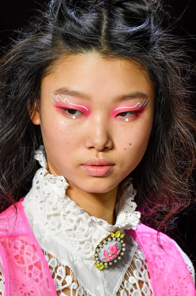 3) Spring 2020 Makeup Trend: Free Floating Eyeliner