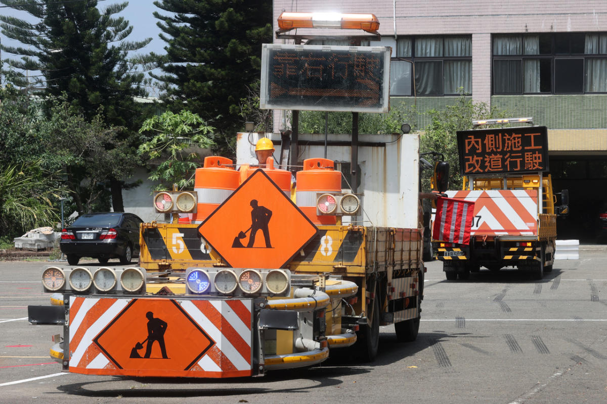 追撞國道施工車 近半是自駕車