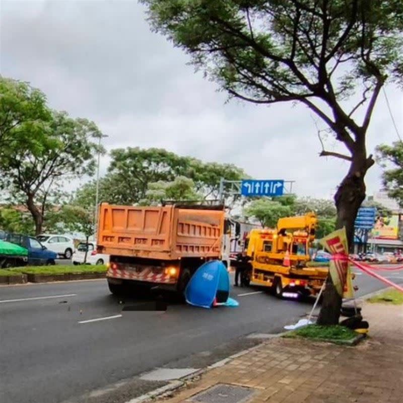 新竹市28日發生一起死亡車禍。（圖／翻攝畫面）