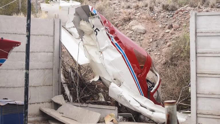 Se accidentó una avioneta en Mendoza.