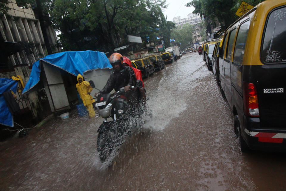 Heavy Rains Lash Mumbai