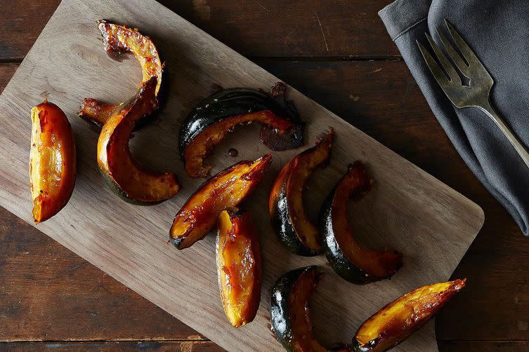 Roasted Acorn Squash with Maple and Red Pepper Flakes 