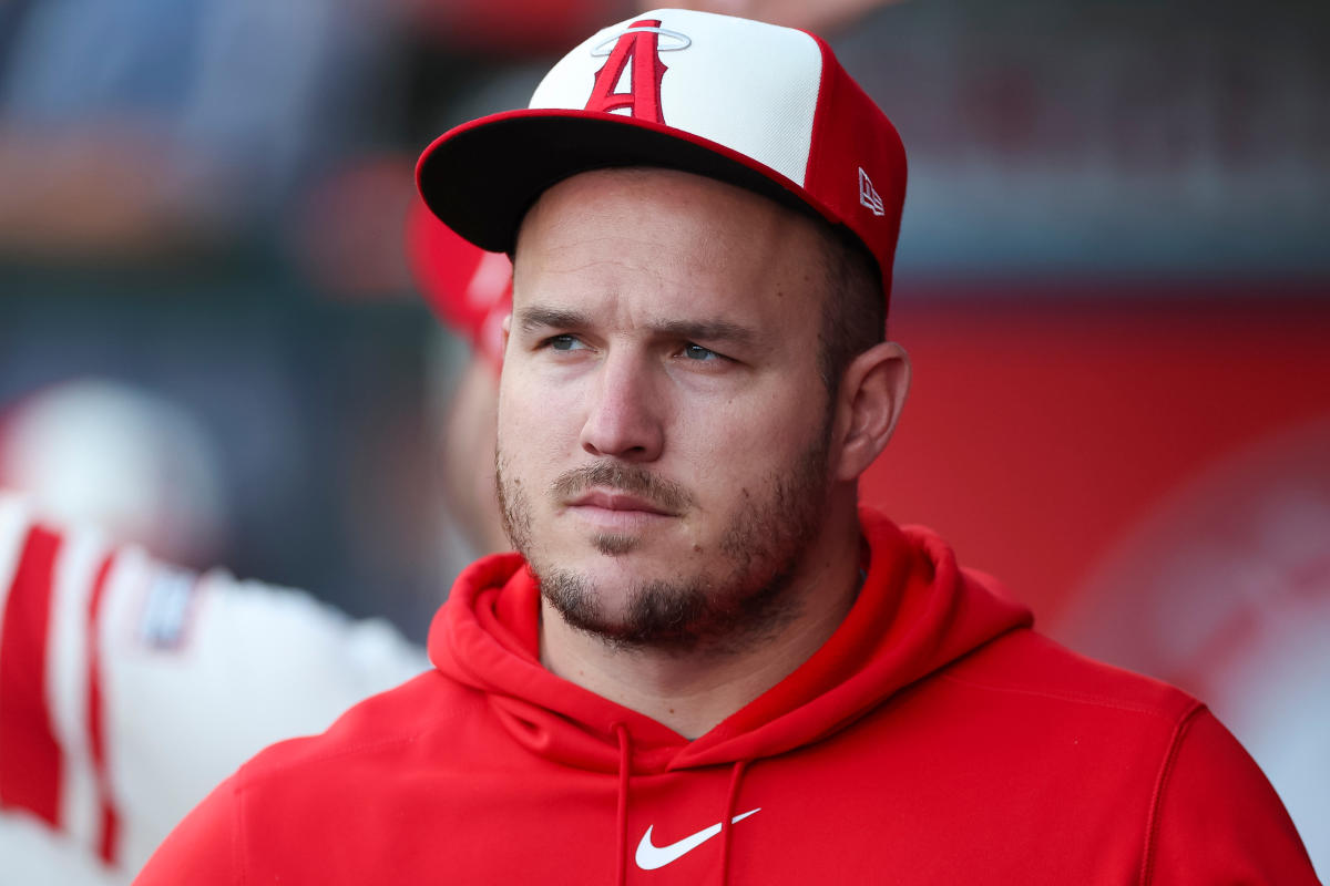 Angels outfielder Mike Trout is out for the season after another meniscus tear