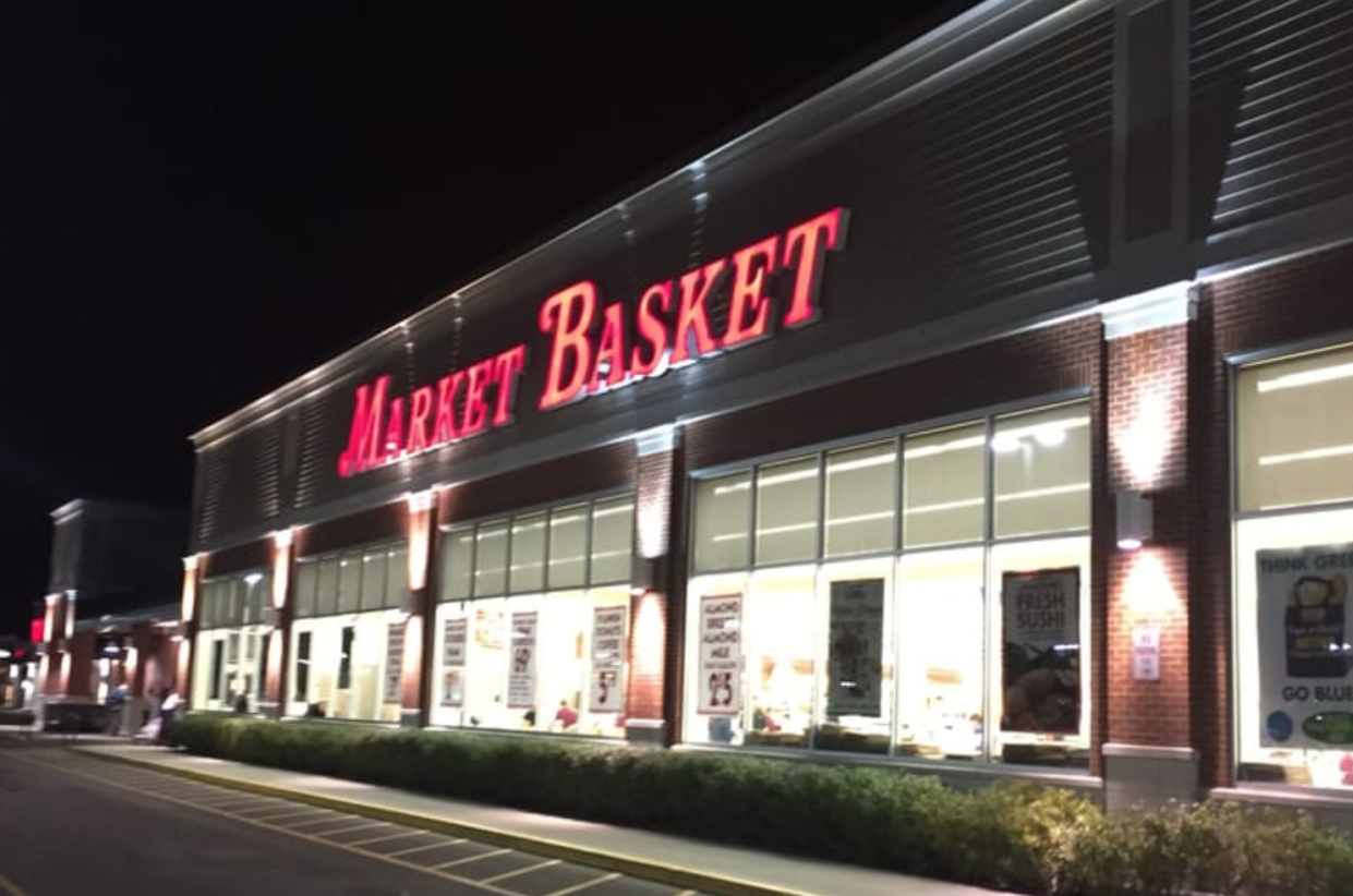 The ominous glow of a Wilmington, Mass. grocery store, Market Basket, which some shoppers say is haunted. (Photo: Yelp)