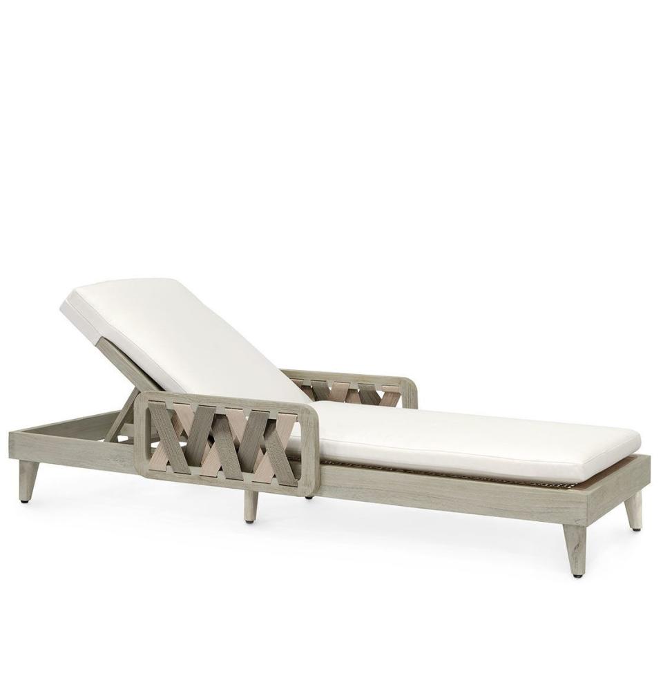 9) Boca Outdoor Chaise Longue