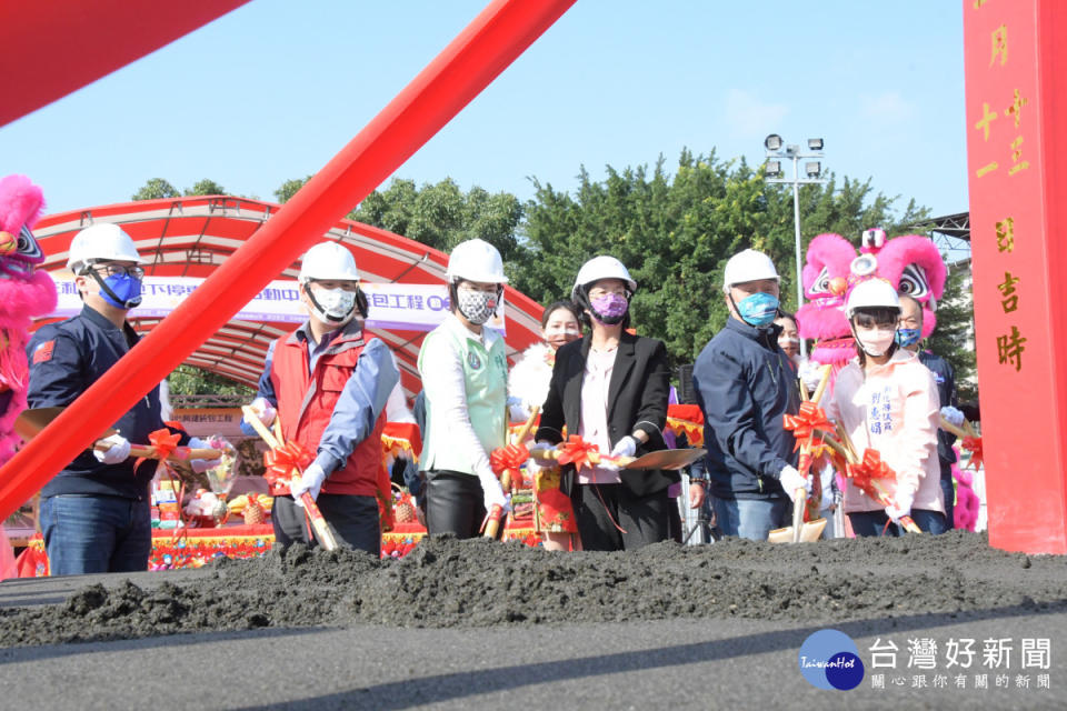 彰化縣唯一四合大型停車場動土。圖／記者鄧富珍攝