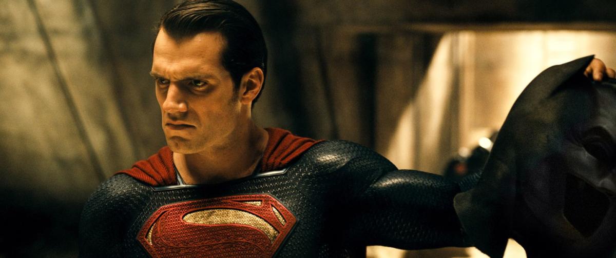 Here's the Proof That Henry Cavill Is Getting Absolutely Jacked to Play  Superman (Again) - Men's Journal