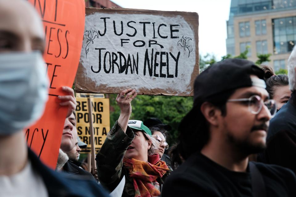 NEW YORK, NEW YORK - MAY 05: Protesters gather for a "Justice for Jordan Neely" rally in Washington Square Park on May 05, 2023 in New York City. According to police and a witness account, Neely, who was 30 years old and residing in a shelter, died after being placed in a chokehold by a 24-year-old man on a subway train in New York City on Monday. Increasingly, activists are calling for the man who used the chokehold on Neely to be apprehended. (Photo by Spencer Platt/Getty Images) ORG XMIT: 775974812 ORIG FILE ID: 1487850958