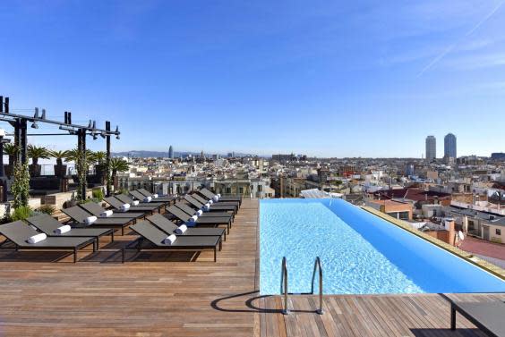 Take in the views from the Grand Hotel’s rooftop infinity pool (Grand Hotel Central)