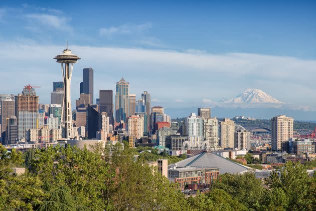 Tourists don't always understand that Seattle has sunny seasons too. (Photo: via Getty Images)