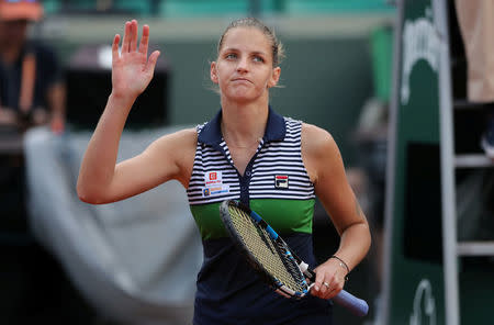 Tennis - French Open - Roland Garros, Paris, France - June 5, 2017 Czech Republic's Karolina Pliskova celebrates winning her fourth round match against Paraguay's Veronica Cepede Royg Reuters / Pascal Rossignol