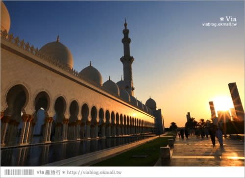 【阿布達比旅遊】謝赫扎耶德大清真寺(Sheikh Zayed Grand Mosque)～超美！世界造價最高的清真寺