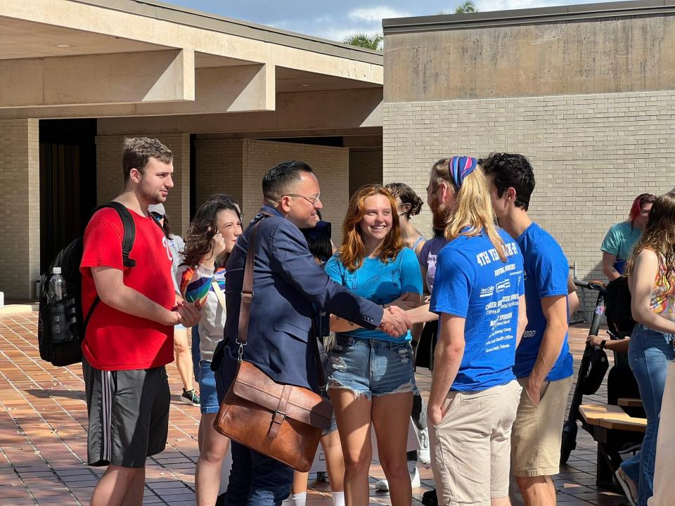 Florida lawmaker Carlos Guillermo Smith, of Orlando, meets with new College Students before the Board of Trustees meeting.