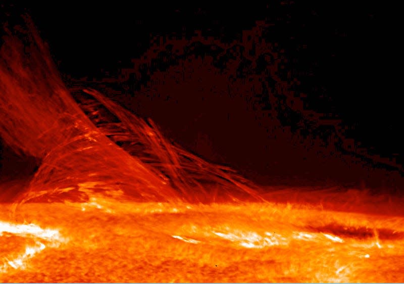 JAXA and NASA’s Hinode spacecraft worked in a Sun-Synchronous orbit, allowing for stunning images of the solar chromosphere. This view is from January 12, 2007. 