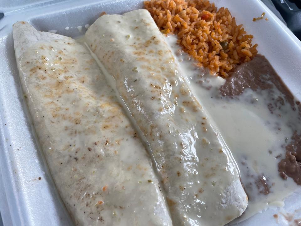 The lunch menu at El Ranchero Express offers five combo options as well as a limited menu of items sized and priced for a quick midday meal.