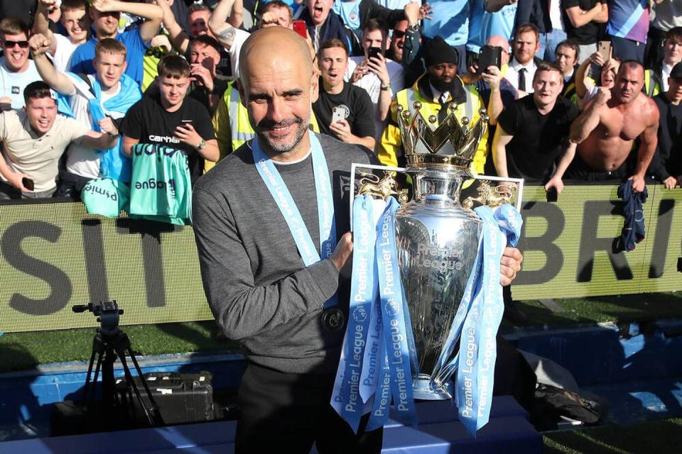 Mit Zigarre und Oasis: Guardiola geht bei City-Party steil