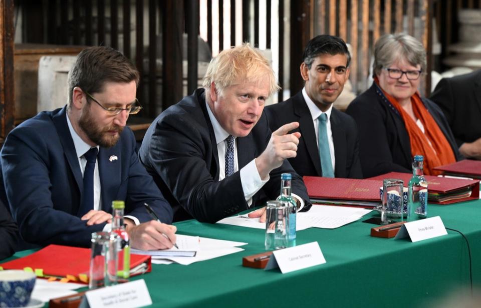 Boris Johnson leads cabinet meeting on cost of living crisis (Getty Images)