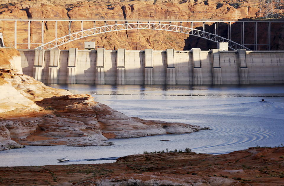 La represa Glen Canyon del río Colorado, víctima de la megasequía que vive el oeste de Estados Unidos.  Foto: REUTERS/Rick Wilking.
