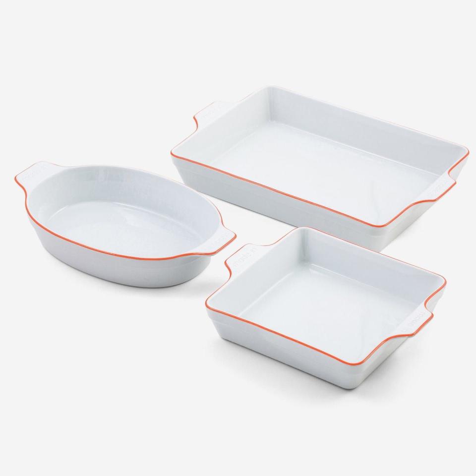 The Bakeware Set