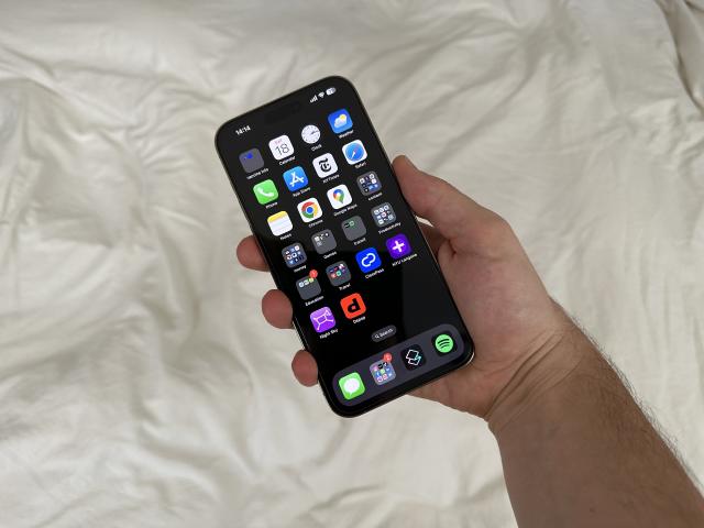iPhone 14 Pro Review: Welcome to Dynamic Island - Tech Advisor