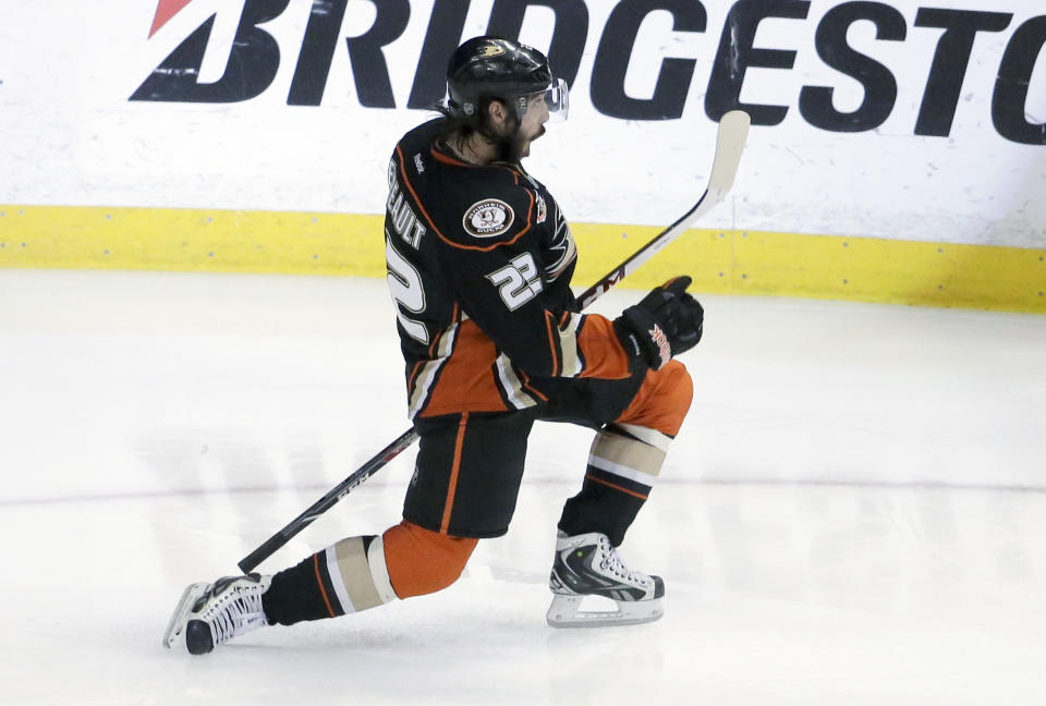 Anaheim Ducks center Mathieu Perreault celebrates after scoring during the second period in Game 5 of an NHL hockey second-round Stanley Cup playoff series against the Los Angeles Kings in Anaheim, Calif., Monday, May 12, 2014. (AP Photo/Chris Carlson)