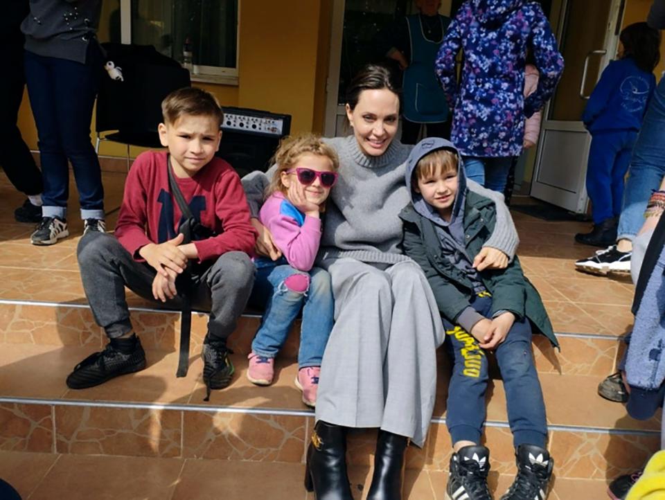 Angelina Jolie with Ukrainian children