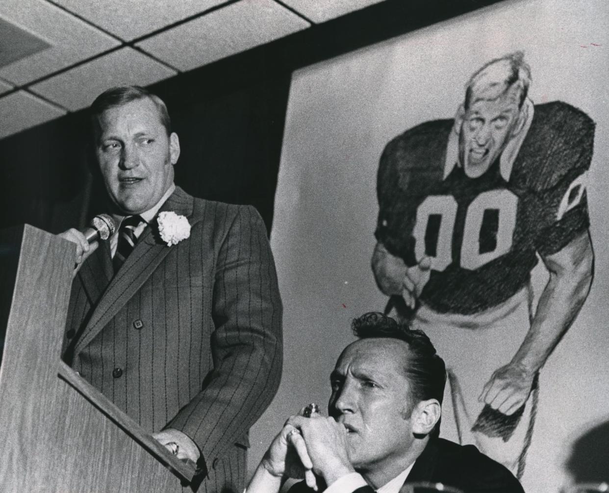 Jim Otto, left, Oakland Raiders center, was honored during Jim Otto Day in Wausau as 1,000 attended a dinner for him. With Otto here was Al Davis, owner-general manager of the Raiders, who also spoke at the fete.