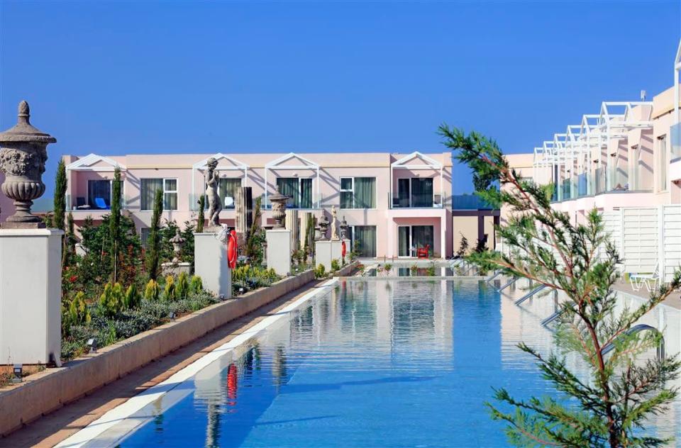 12) Kairaba Sandy Villas Resort