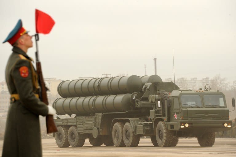 A Russian S-300 surface-to-air missile system is seen at a rehearsal of the Victory Day Parade in Alabino, outside Moscow, on April 18, 2012. Russian President Vladimir Putin and Israeli Prime Minister Benjamin Netanyahu discussed the conflict in Syria as concern grew about Moscow's arms deliveries to the Damascus regime and a spiralling death toll