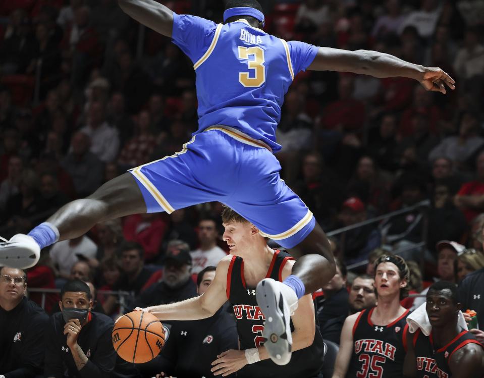 UCLA Bruins forward Adem Bona (3) flies past Utah Utes guard Cole Bajema (2) at the University of Utah’s Huntsman Center in Salt Lake City on Thursday, Jan. 11, 2024. | Laura Seitz, Deseret News